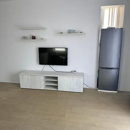 Sea View Апартаменты Нэводари